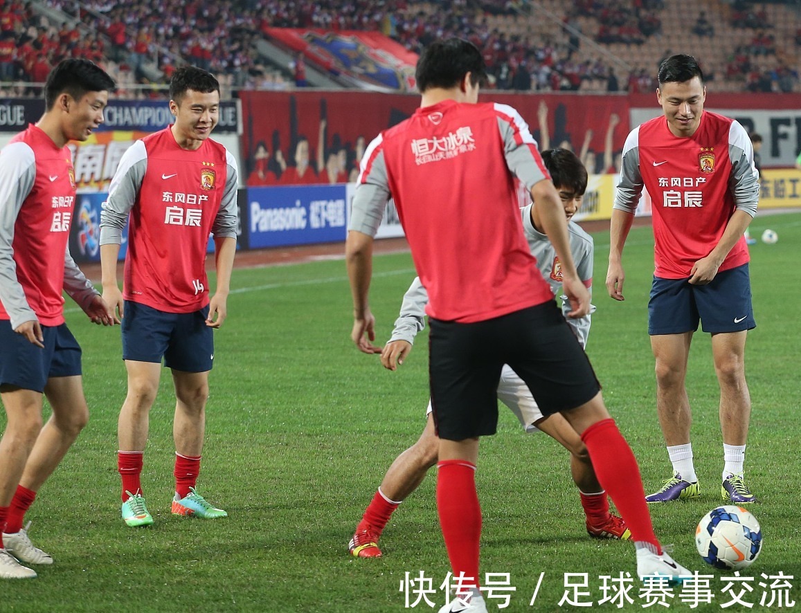 中场铁人再次踢满全场，体能状态亮眼