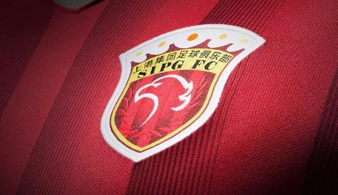 约克：理解有球迷对曼联建新球场不满，但现实是时代会变化（约克：理解球迷对曼联新球场有不满，但必须面对时代变迁）