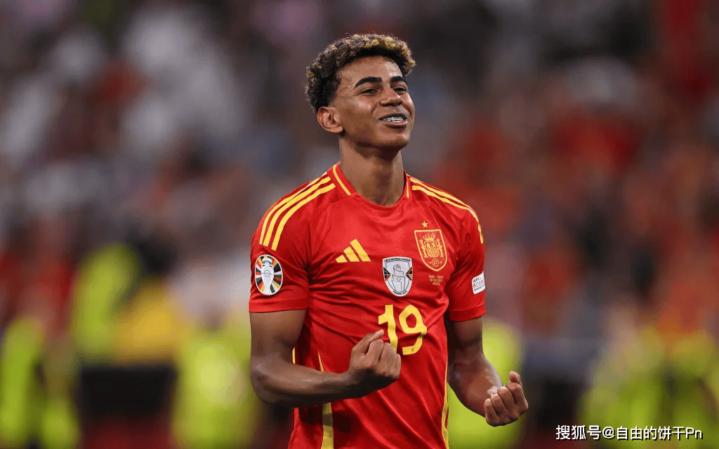 马拉多纳之子：孔蒂是足坛最成功的教练之一，批评他很荒谬（马拉多纳之子力挺孔蒂：他是足坛顶级名帅之一，对他的指责毫无根据）