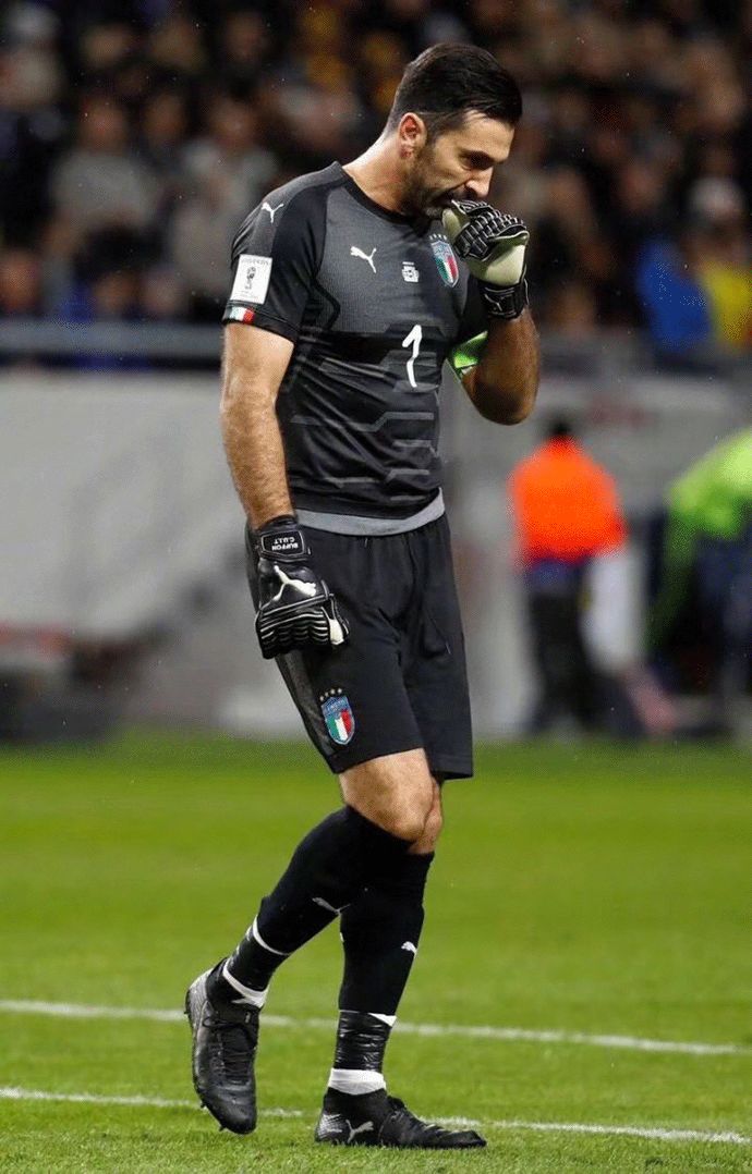 里程碑之战，麦肯尼迎来尤文生涯第200次出场（里程碑时刻：麦肯尼代表尤文第200次出战）