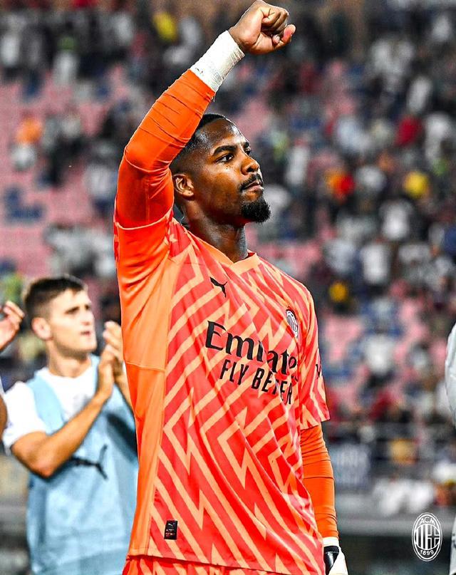 英超冷门多豪门问题多，曼联1比1西汉姆，B费错失良机被质疑