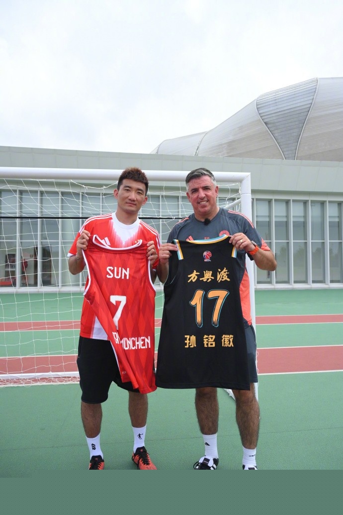 意媒：国米中卫帕拉西奥斯伤情反复，可能接受手术并缺阵数月