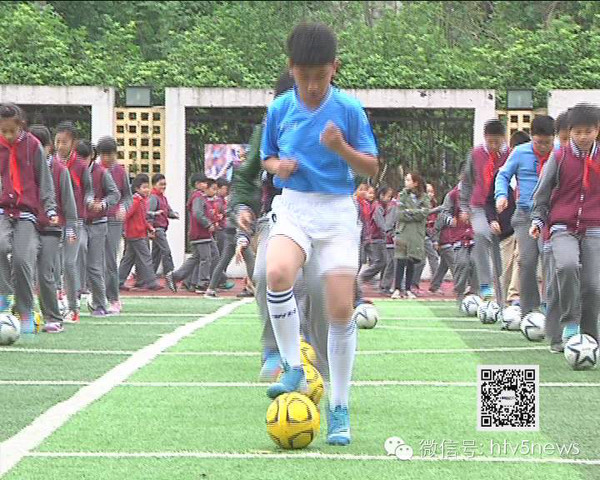 青训负责人：埃斯特旺曾在脚趾骨折的情况下坚持上场（青训主管披露：埃斯特旺脚趾骨折仍坚持出战）